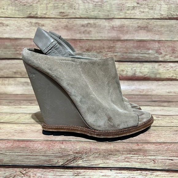 Camilla Skovgaard Brown Suede Slingback Wedge Sandals - Picture 3 of 8